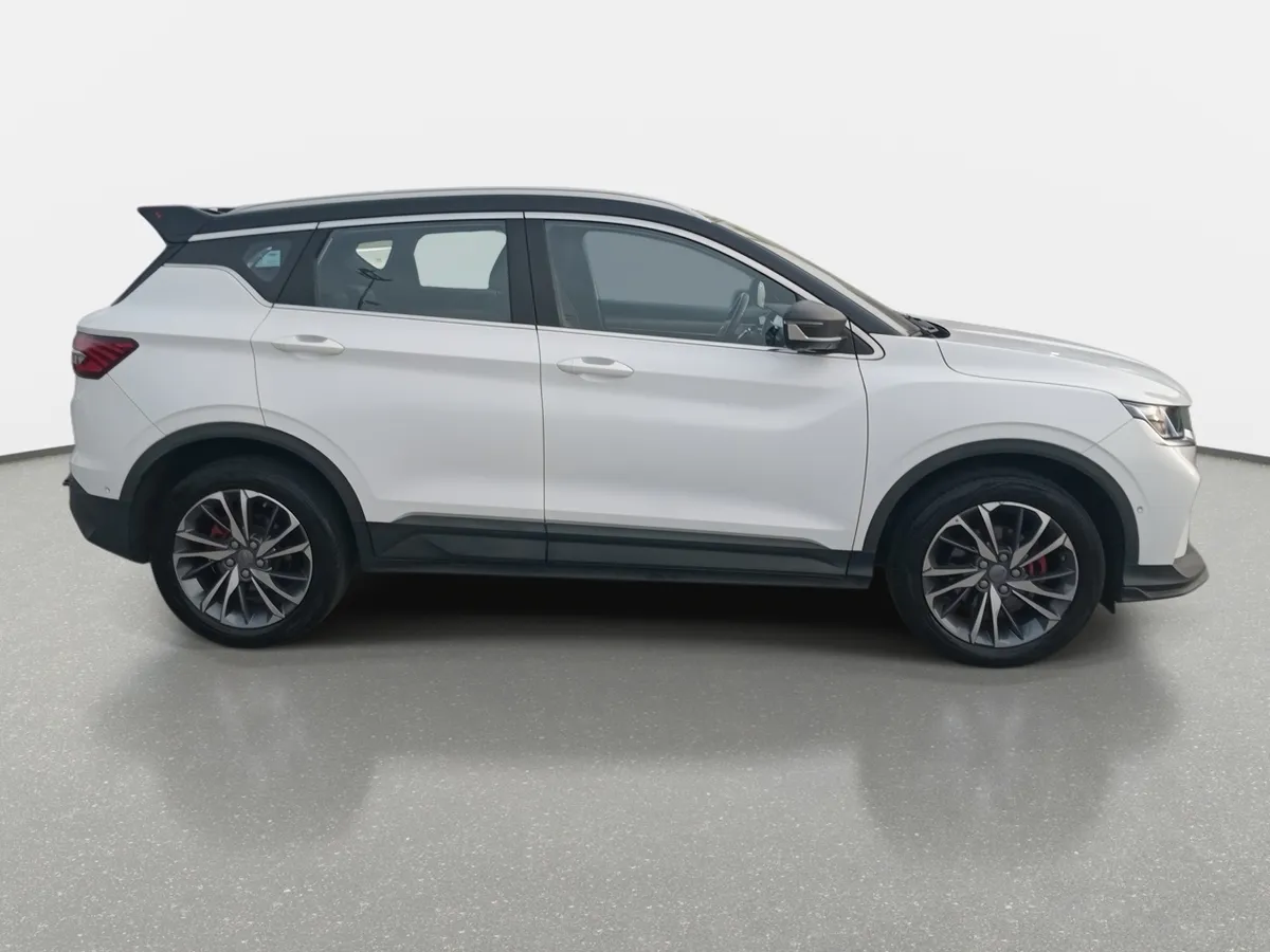 Geely Coolray 1.5 Sport 4x2 At 5p año 2022