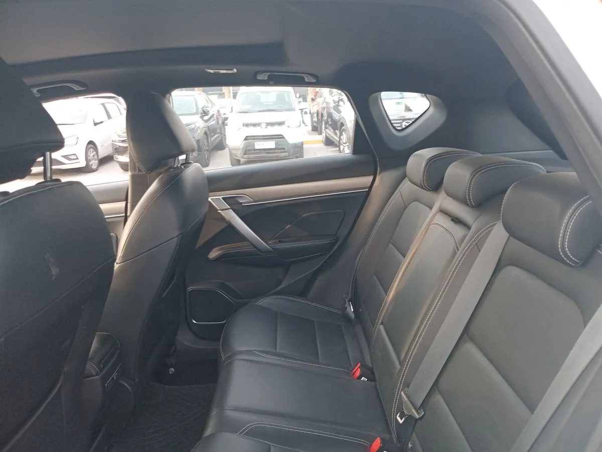Geely Coolray 1.5 Sport 4x2 At 5p año 2022