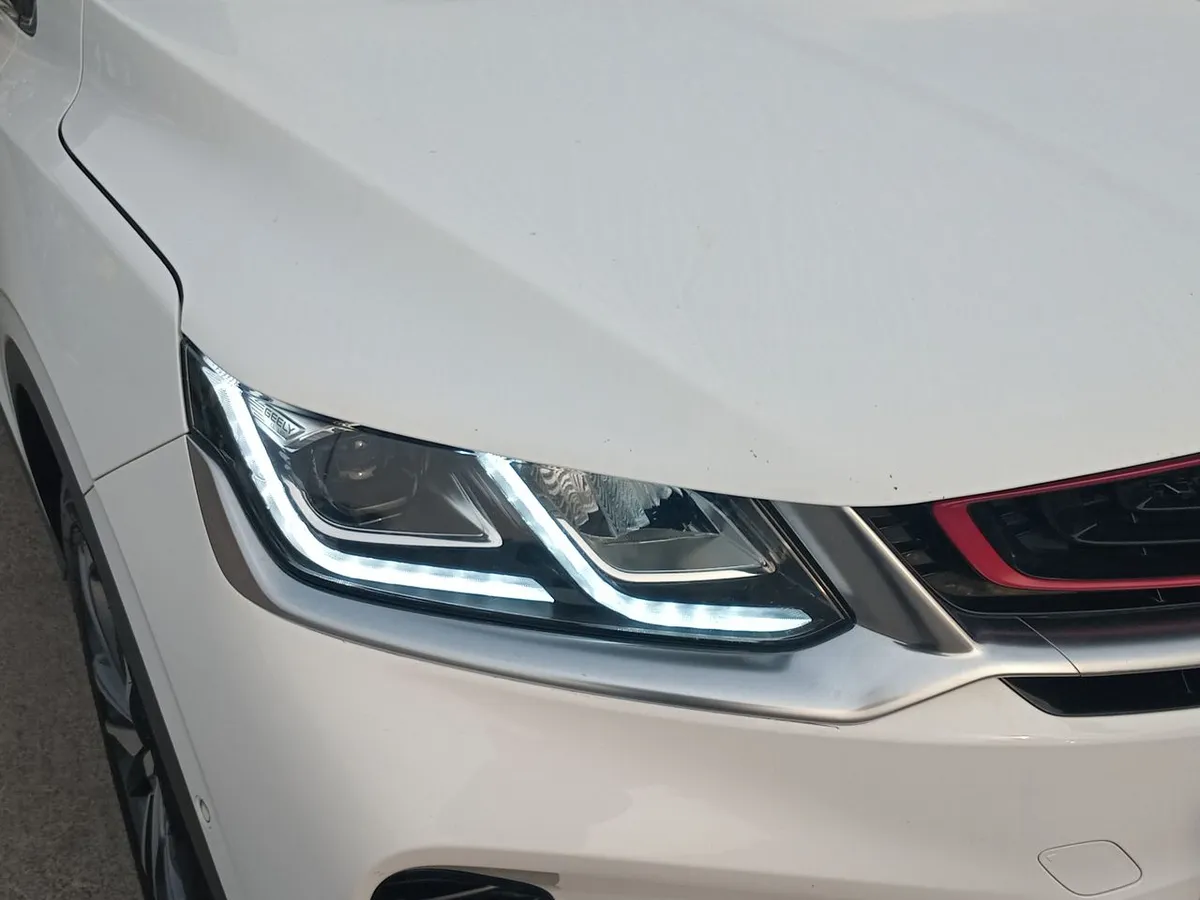 Geely Coolray 1.5 Sport 4x2 At 5p año 2022
