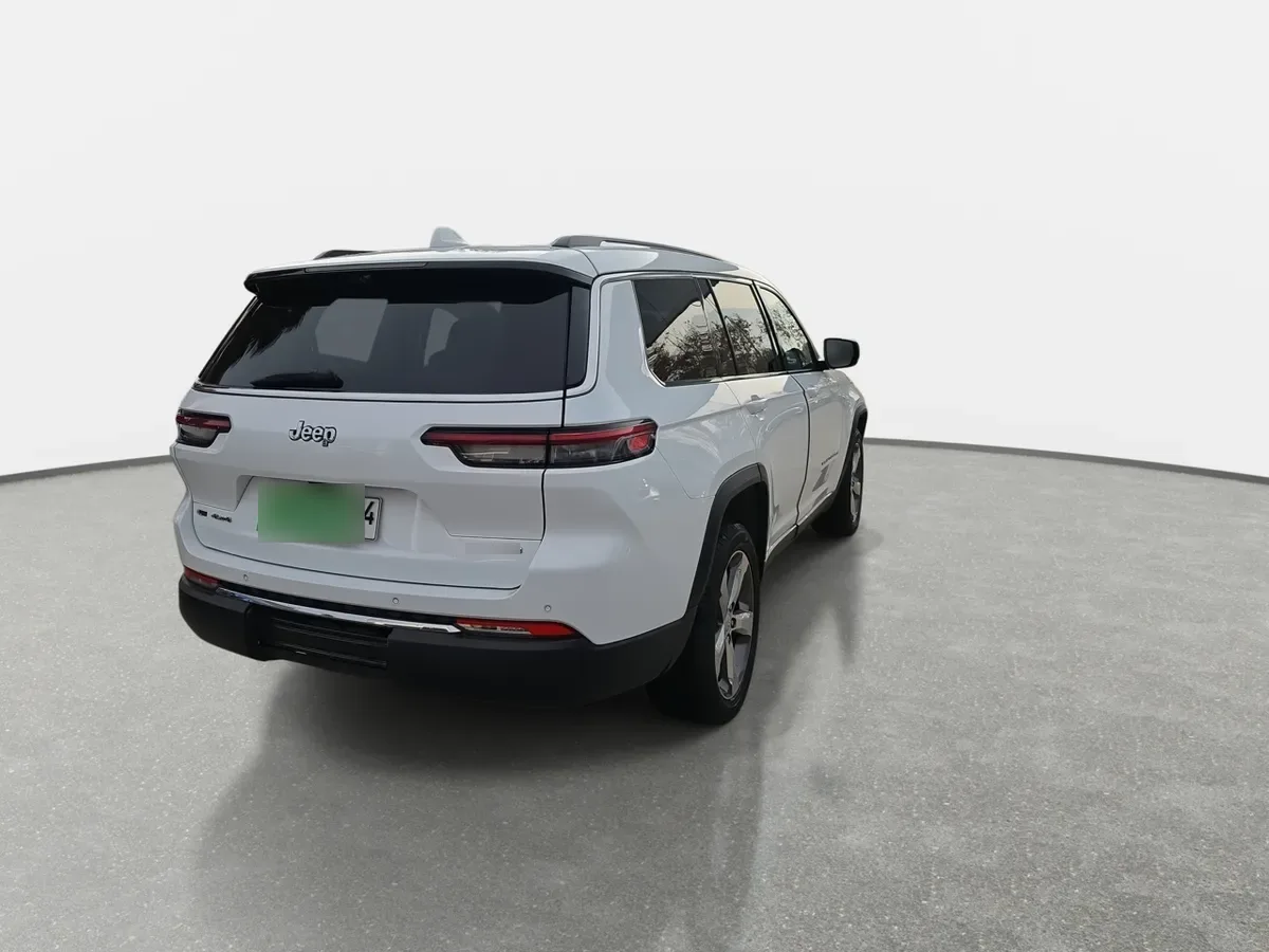 Jeep Grand Cherokee 3.6 Limited L 4wd 7pas. At 5p año 2023