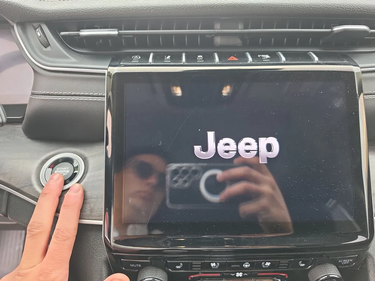 Jeep Grand Cherokee 3.6 Limited L 4wd 7pas. At 5p año 2023