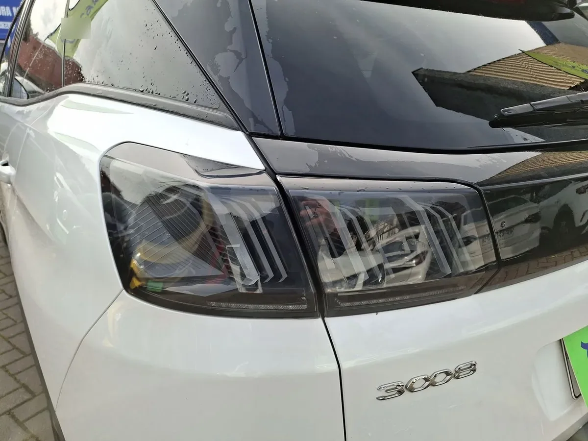 Peugeot 3008 1.6 Allure Pack Thp 165 4x2 Eat6 5p año 2024