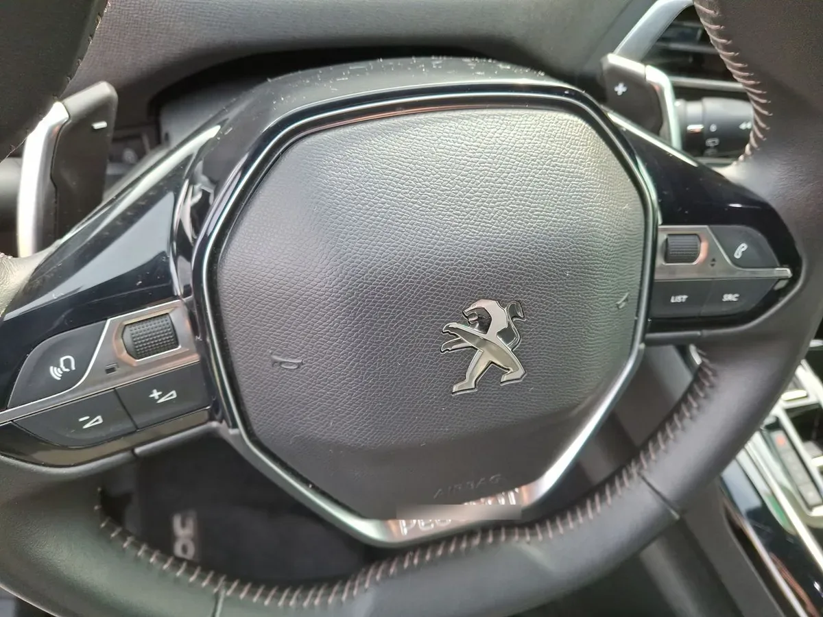 Peugeot 3008 1.6 Allure Pack Thp 165 4x2 Eat6 5p año 2024