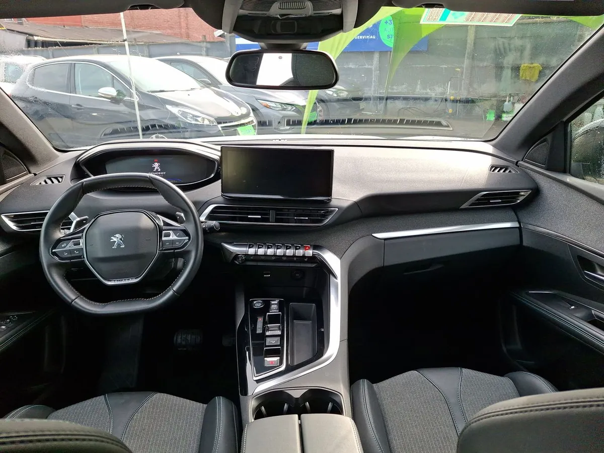 Peugeot 3008 1.6 Allure Pack Thp 165 4x2 Eat6 5p año 2024