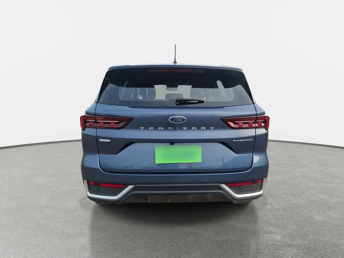Ford Territory 1.5 Titanium 4x2 At 5p año 2025