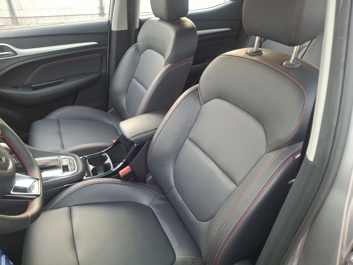 MG Mg Zx 1.5 Dlx 2wd Cvt At 5p año 2026