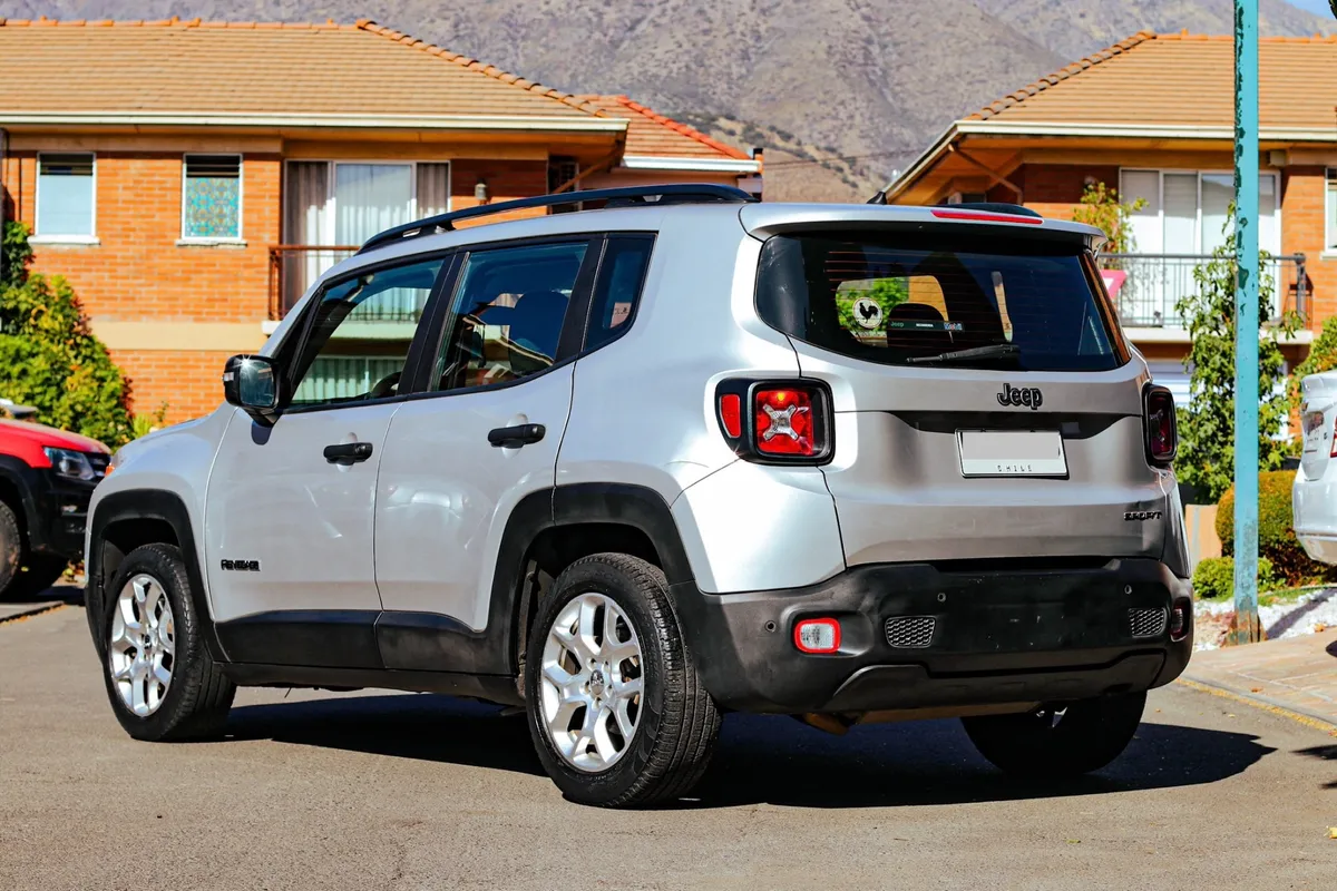 Jeep Renegade 1.8 Sport Lx Mt año 2019