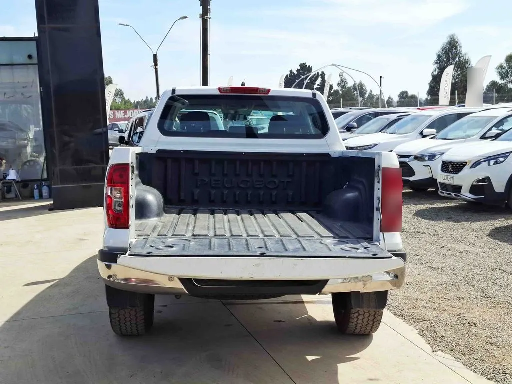 Peugeot Landtrek Active 4x4 año 2025