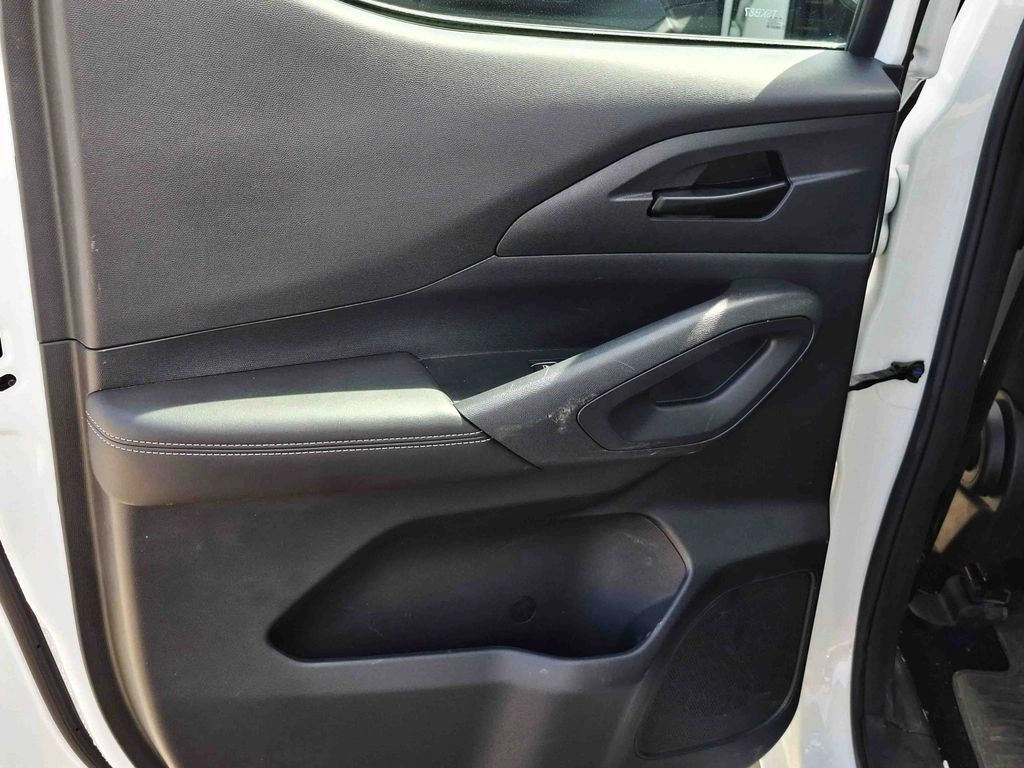 Peugeot Landtrek Active 4x4 año 2025