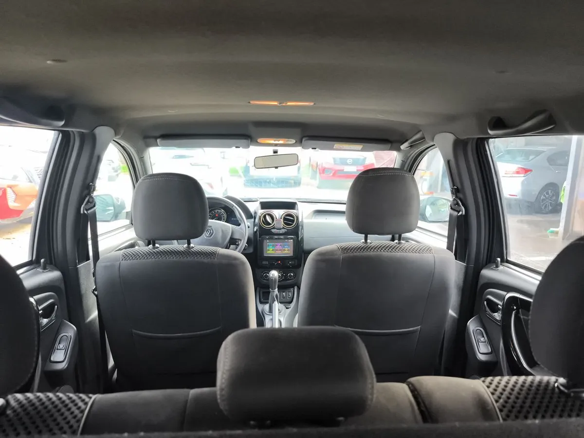 Renault Duster 1.6l Zen 4x2 Kit Outdoor 5mt 5p año 2018