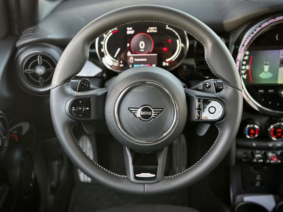Mini Cooper S Look Jcw año 2023