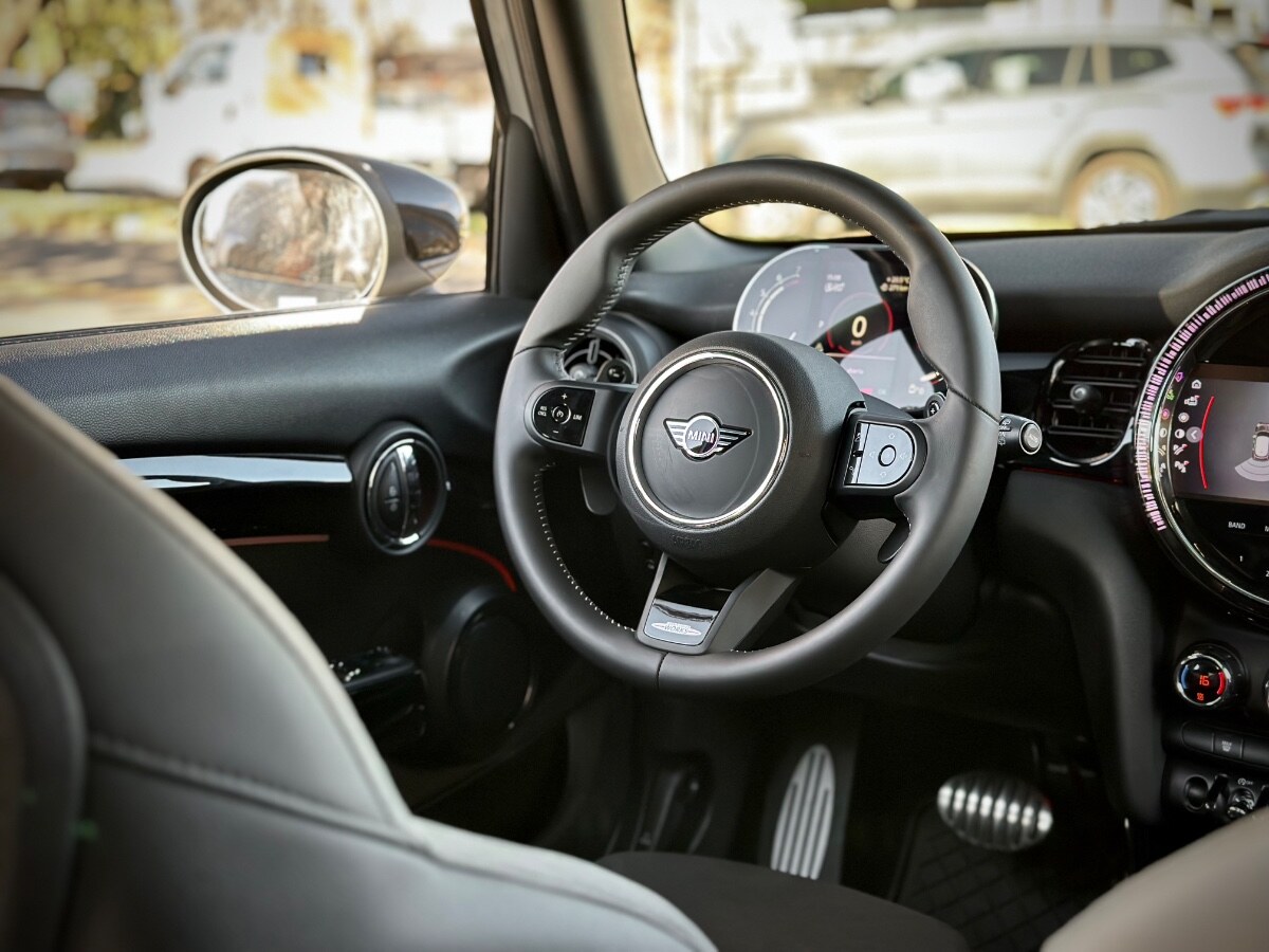 Mini Cooper S Look Jcw año 2023