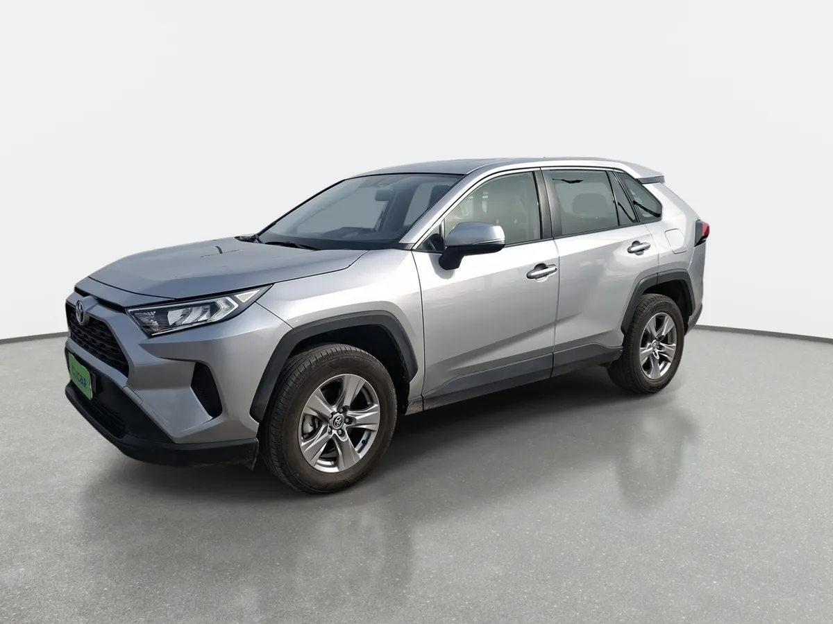 Toyota Rav 4 2.0 Le 4x2 Mt 5p año 2025