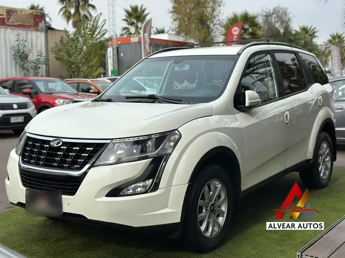 MAHINDRA XUV500 2.2 Fl Gas At Full At 4x4 Diesel año 2020