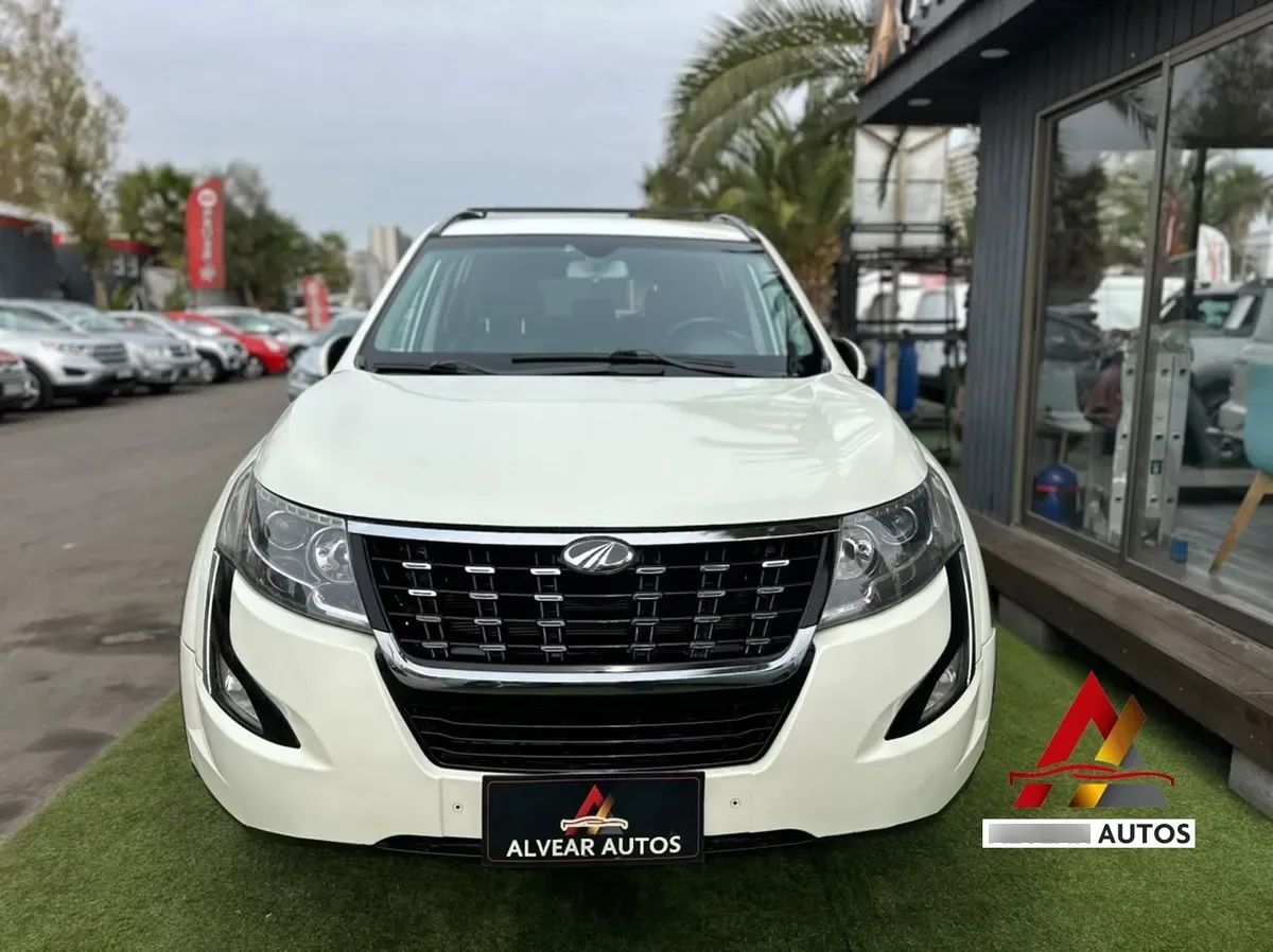 MAHINDRA XUV500 2.2 Fl Gas At Full At 4x4 Diesel año 2020