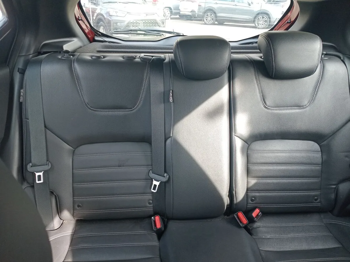 Nissan Kicks 1.6 Exclusive Rock Edition 4x2 Cvt At 5p año 2022