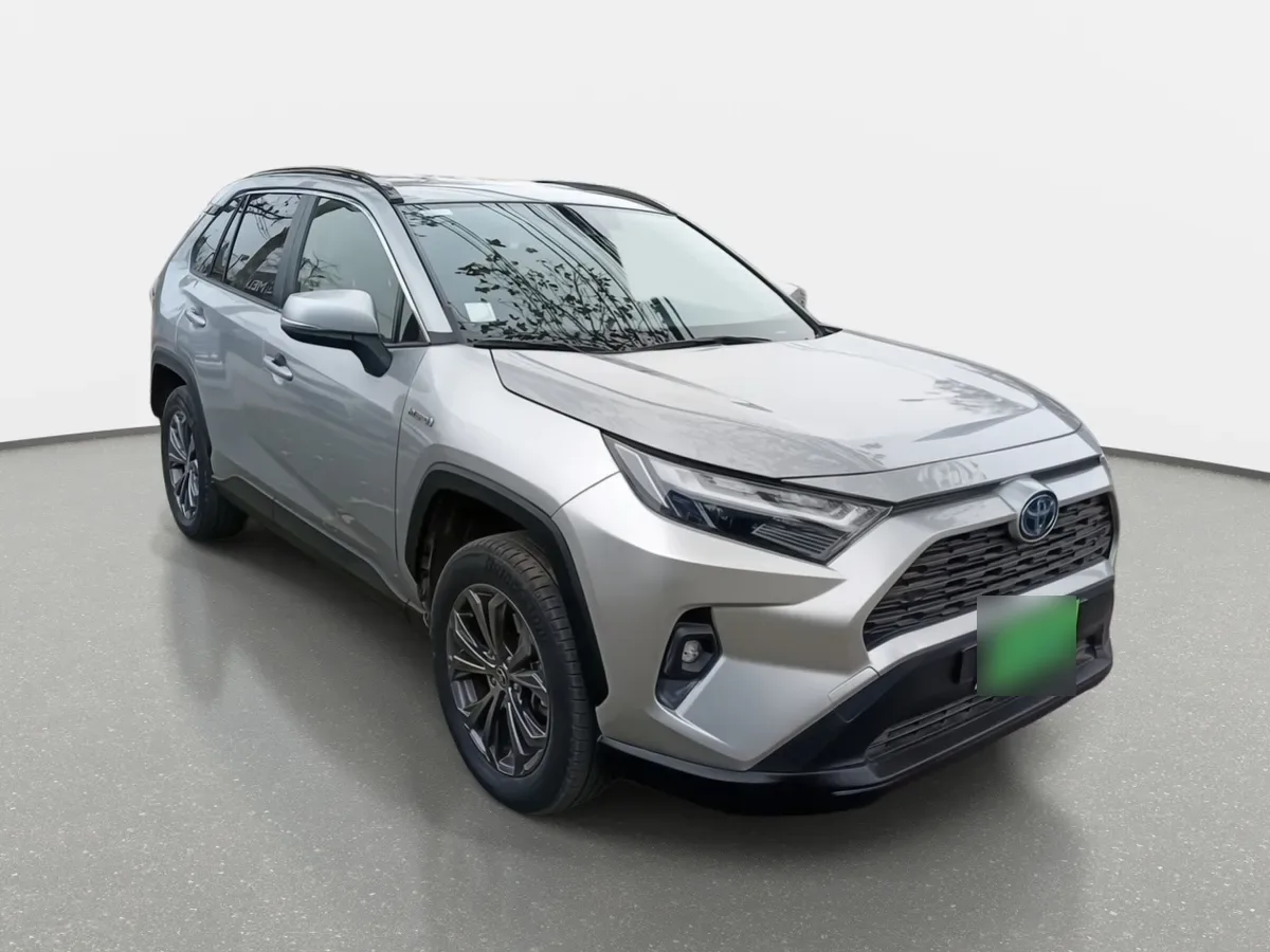 Toyota Rav 4 2.5 Xle Hybrid Hv 4x2 Cvt At 5p año 2023