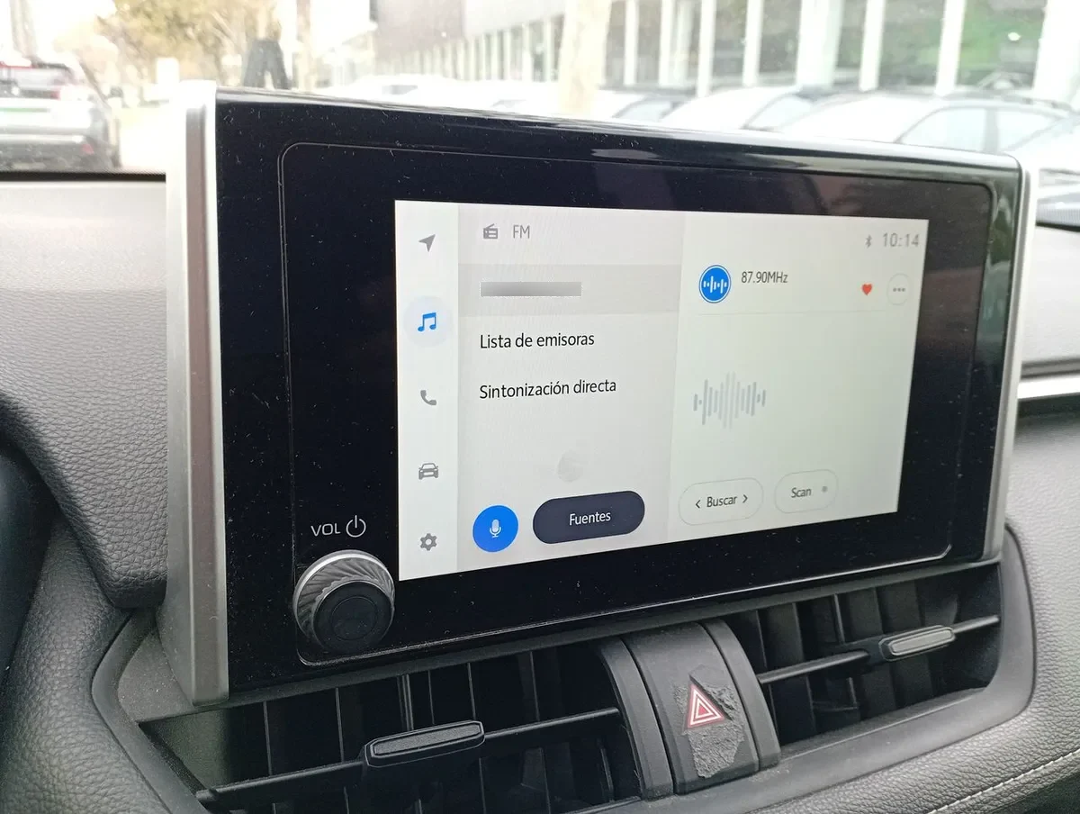 Toyota Rav 4 2.5 Xle Hybrid Hv 4x2 Cvt At 5p año 2023