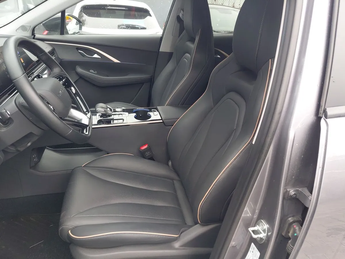 Omoda C5 1.6t Prestige 4x2 Dct At 5p año 2024
