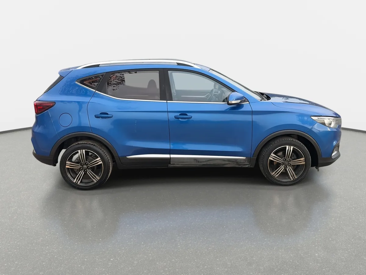 MG Mg Zs 1.5 Comfort 4x2 At 5p año 2020