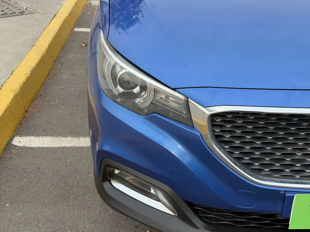 MG Mg Zs 1.5 Comfort 4x2 At 5p año 2020
