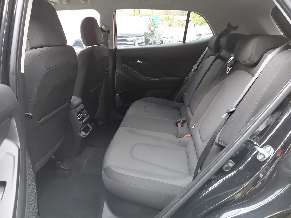 Hyundai Creta 1.5 Design Su2id 4x2 Mt 5p año 2025