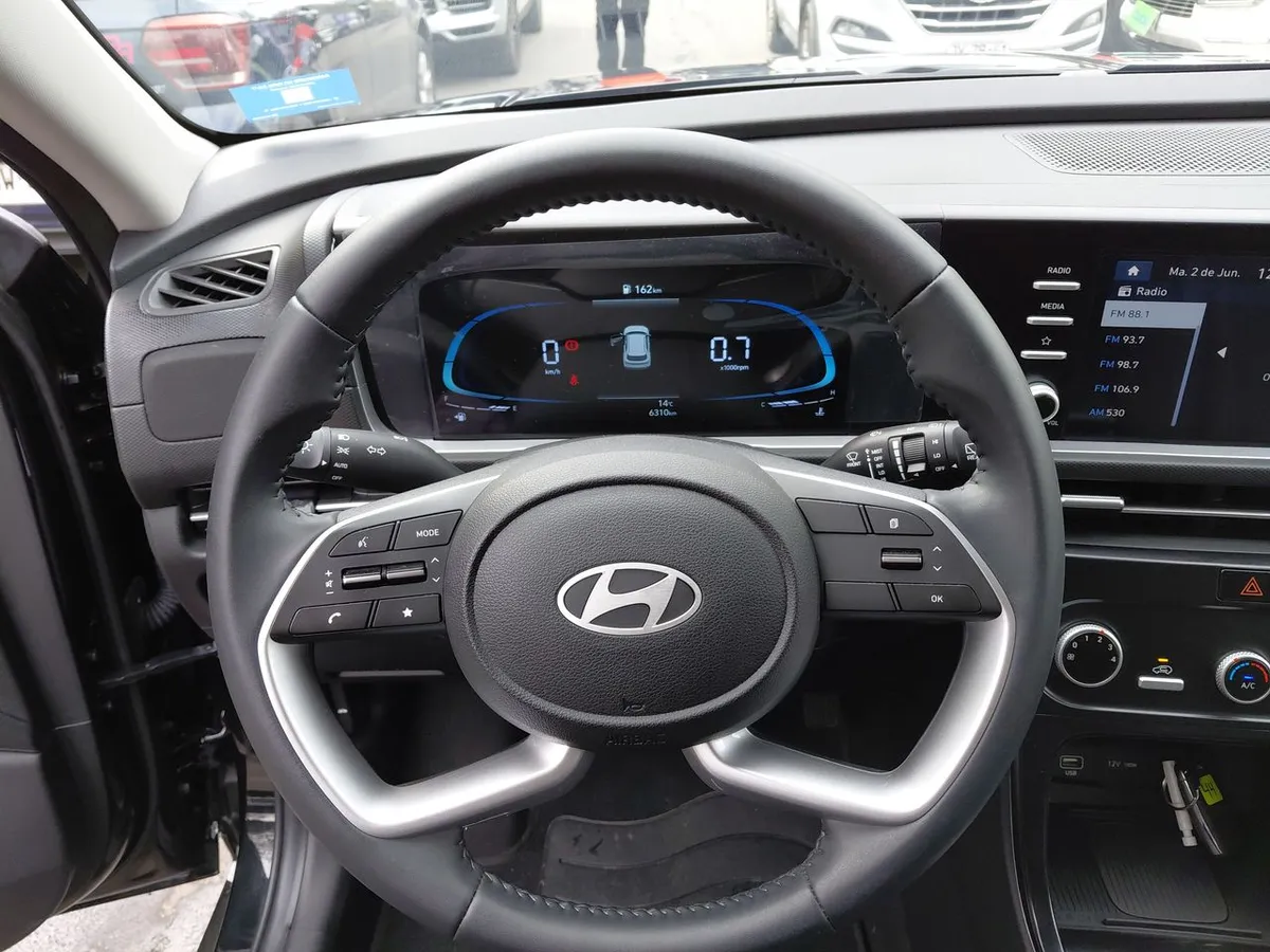 Hyundai Creta 1.5 Design Su2id 4x2 Mt 5p año 2025