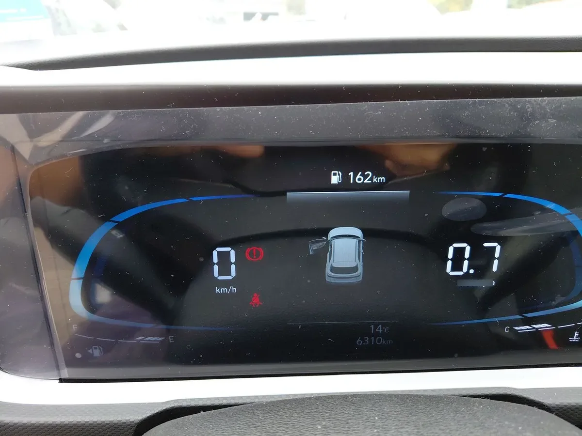 Hyundai Creta 1.5 Design Su2id 4x2 Mt 5p año 2025