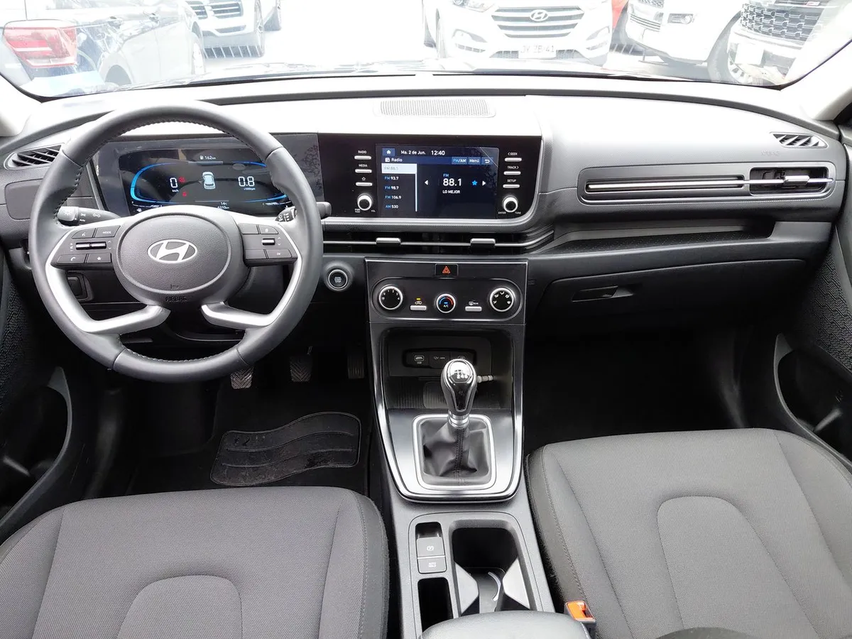 Hyundai Creta 1.5 Design Su2id 4x2 Mt 5p año 2025