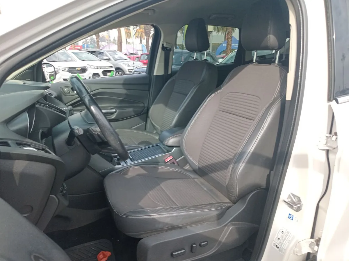 Ford Escape 2.0 Se Ecoboost 4x2 At 5p año 2019
