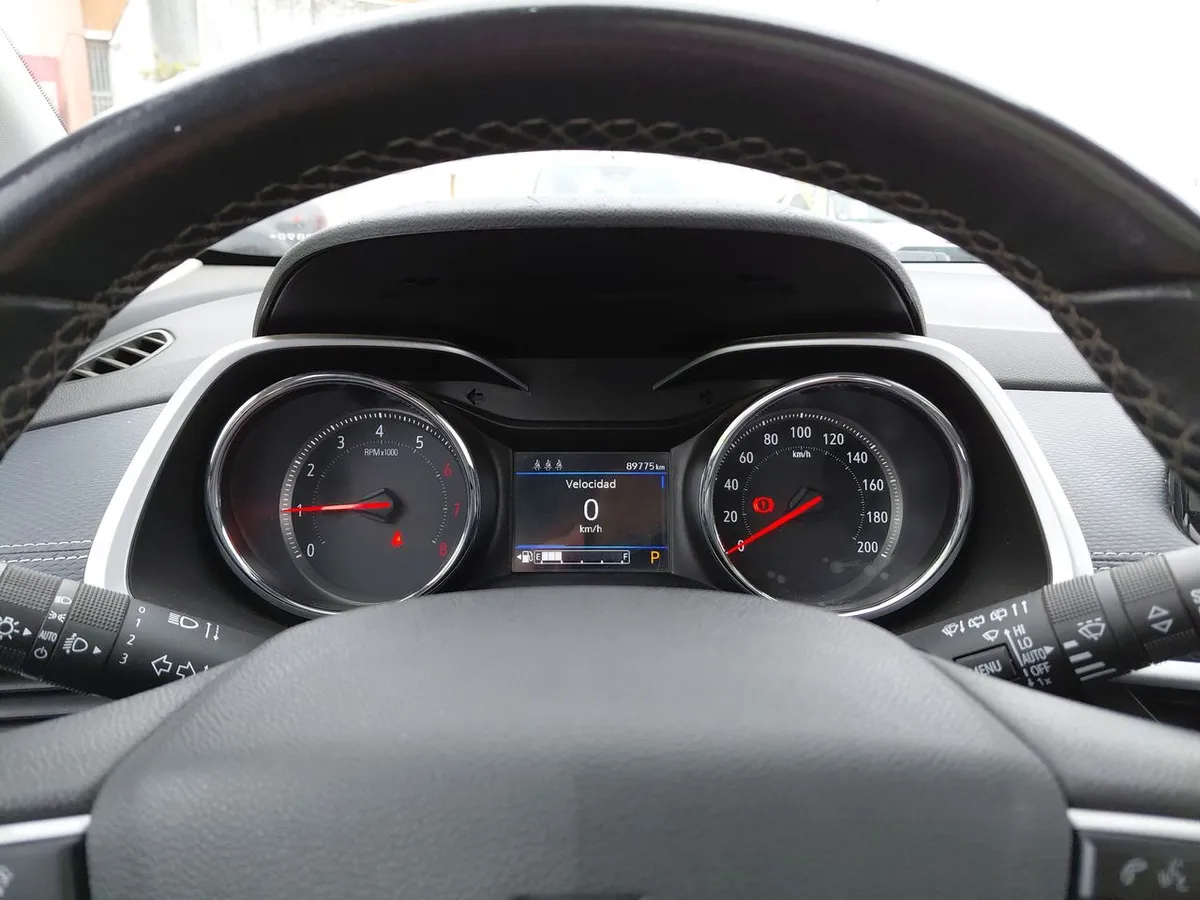 Chevrolet Tracker 1.2t Premier Fwd At 5p año 2023