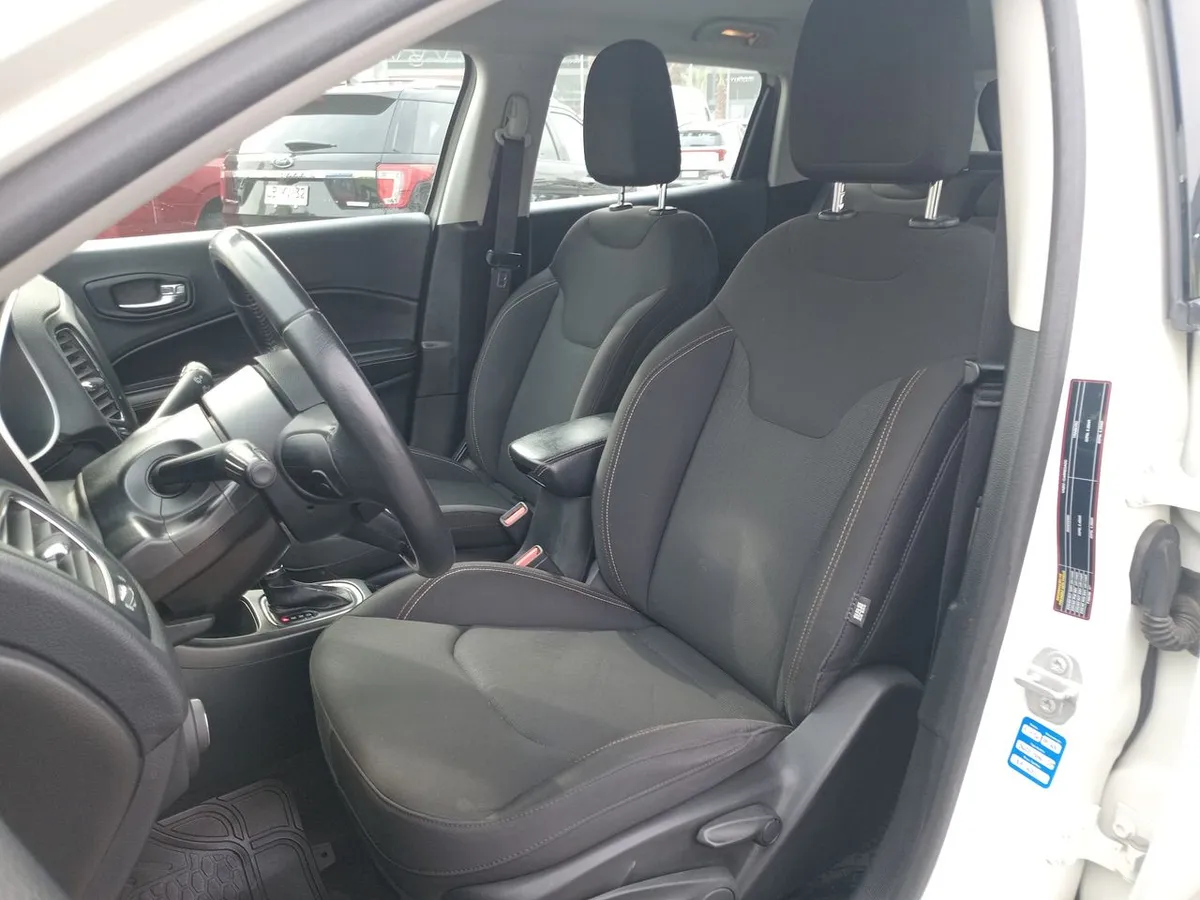 Jeep Compass 2.4 Sport 4x2 At 5p año 2021