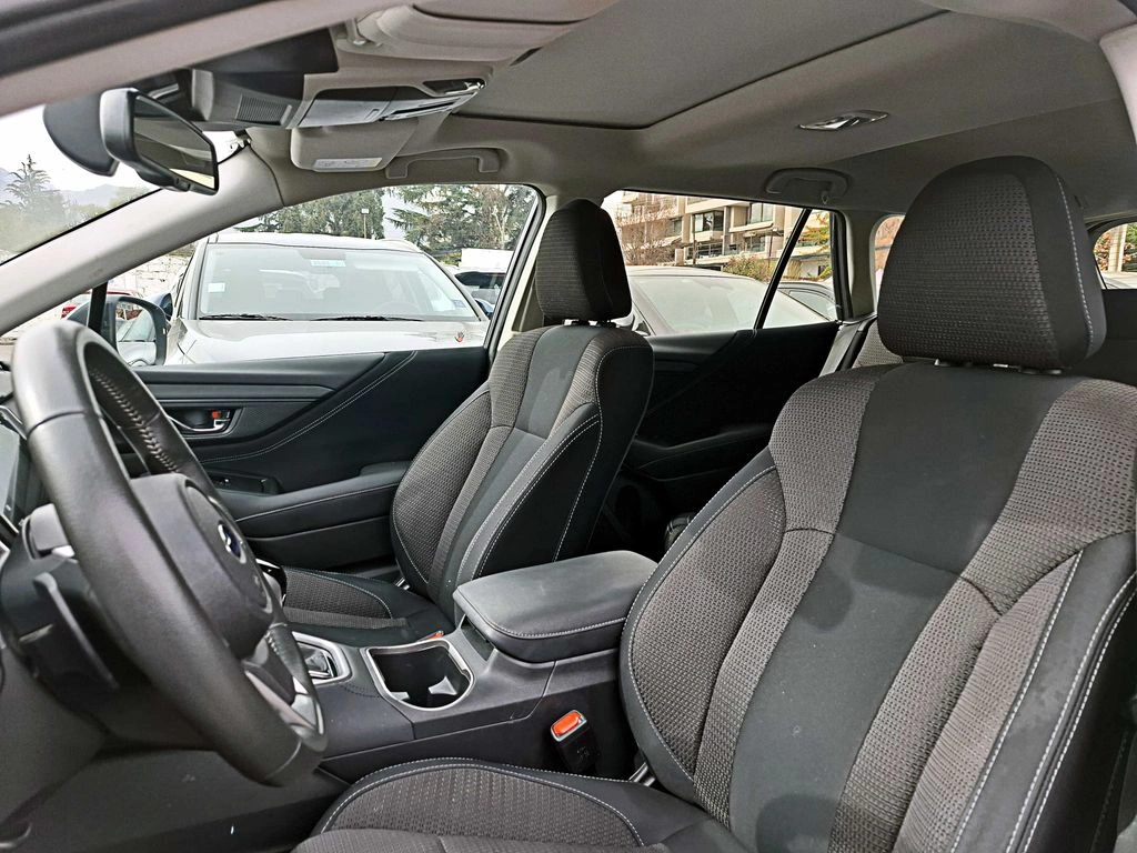Subaru Outback 2.5 Awd At 5p año 2024