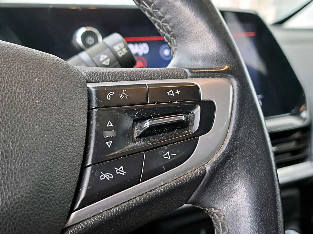 Chevrolet Montana Premier año 2024