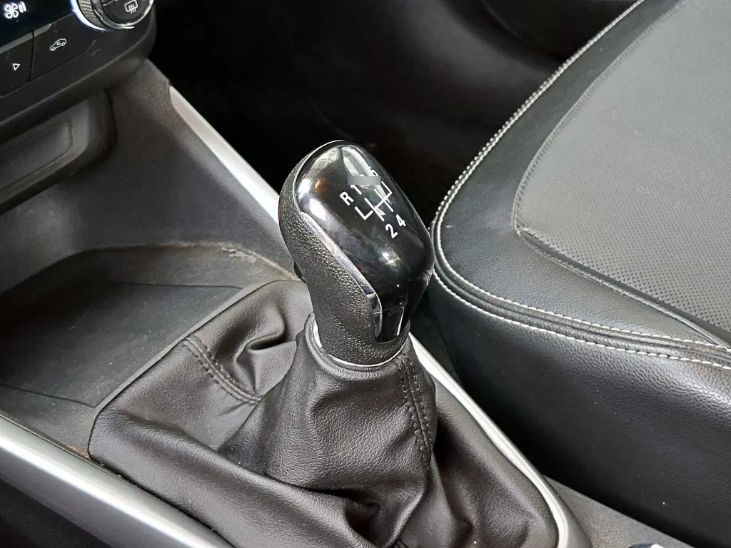 Chevrolet Montana Premier año 2024