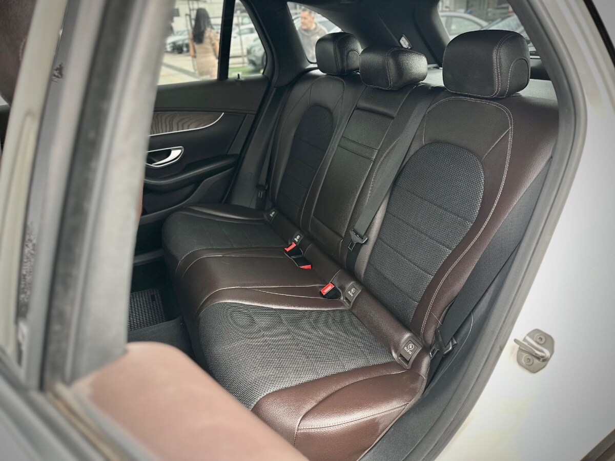 Mercedes-benz Glc 250 4matic año 2017