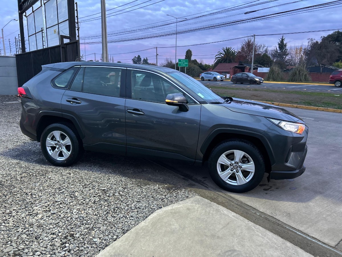 Toyota Rav 4 2.0 Aut año 2021