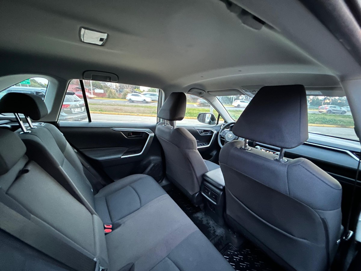 Toyota Rav 4 2.0 Aut año 2021