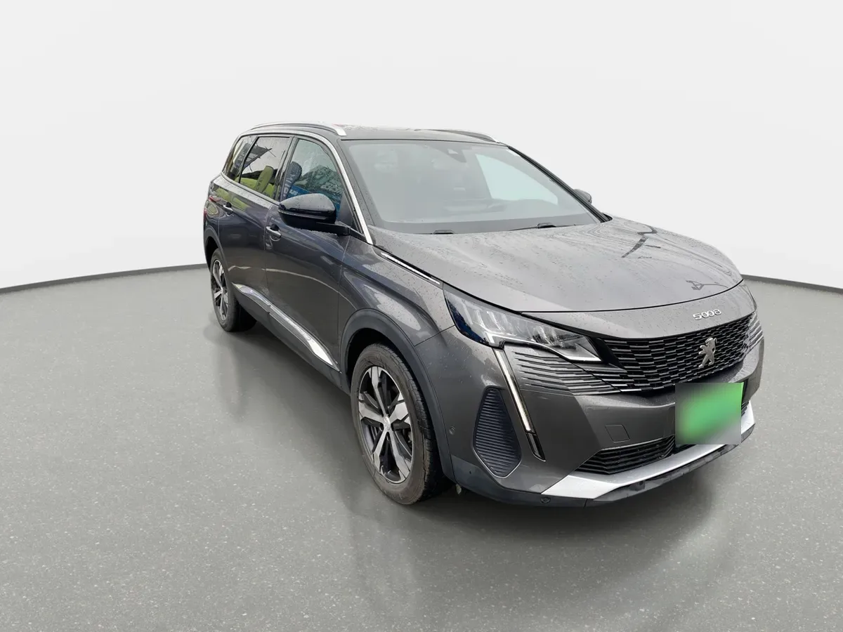 Peugeot 5008 1.5 Allure Pack Bluehdi 130 4x2 Eat8 5p año 2024