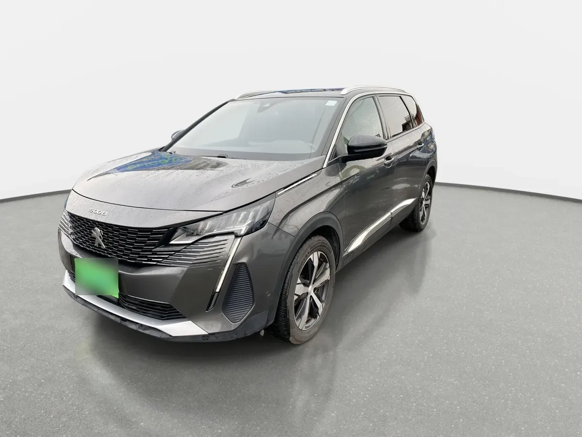 Peugeot 5008 1.5 Allure Pack Bluehdi 130 4x2 Eat8 5p año 2024