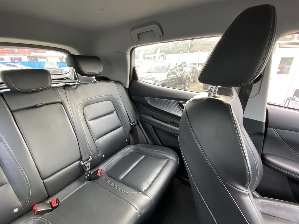 Chery Tiggo 3 Pro 1.5 Gls 4x2 Mt 5p año 2024