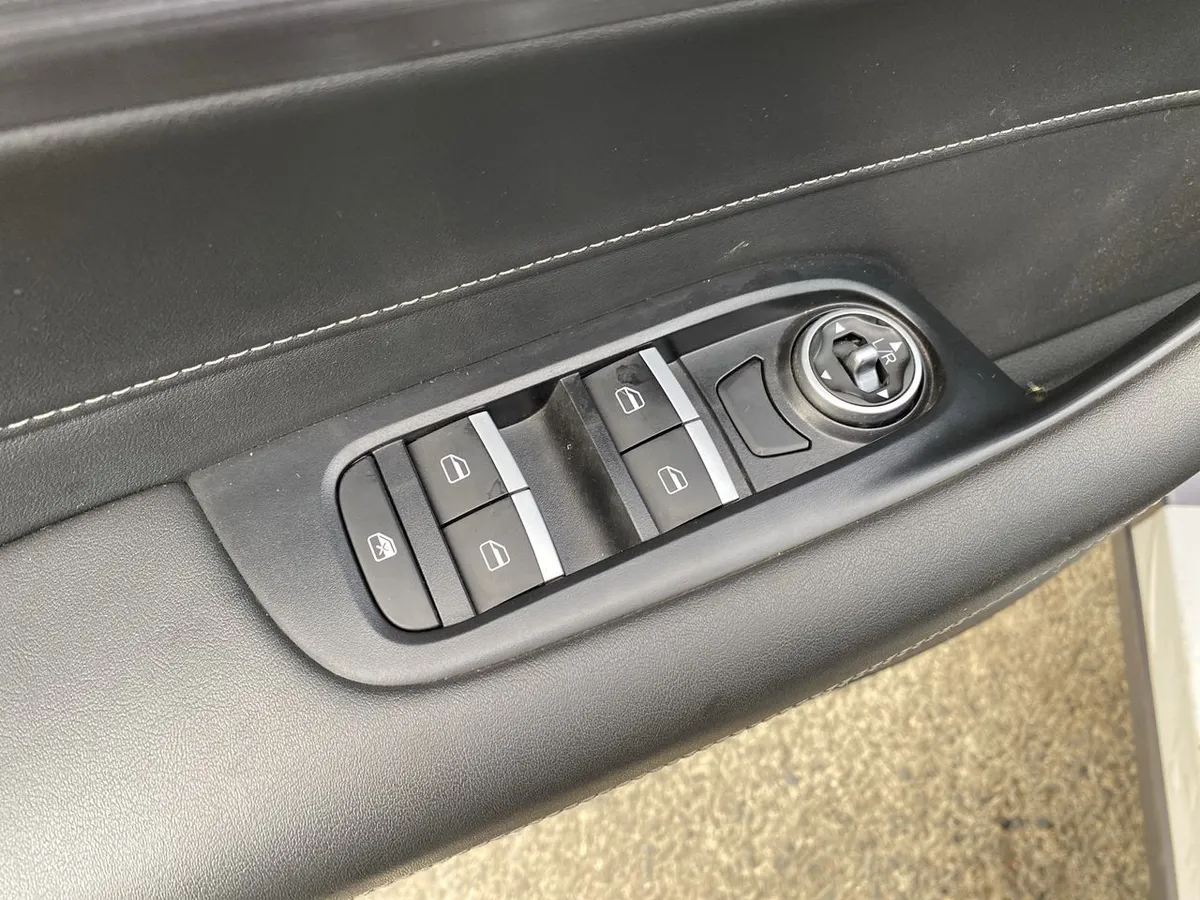 Chery Tiggo 3 Pro 1.5 Gls 4x2 Mt 5p año 2024