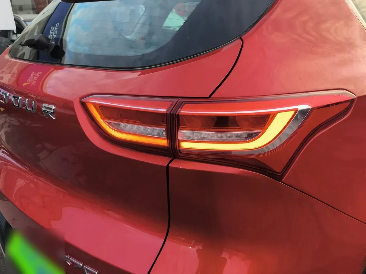 Jetour X70 1.5t Gls 4x2 Mt 5p año 2023