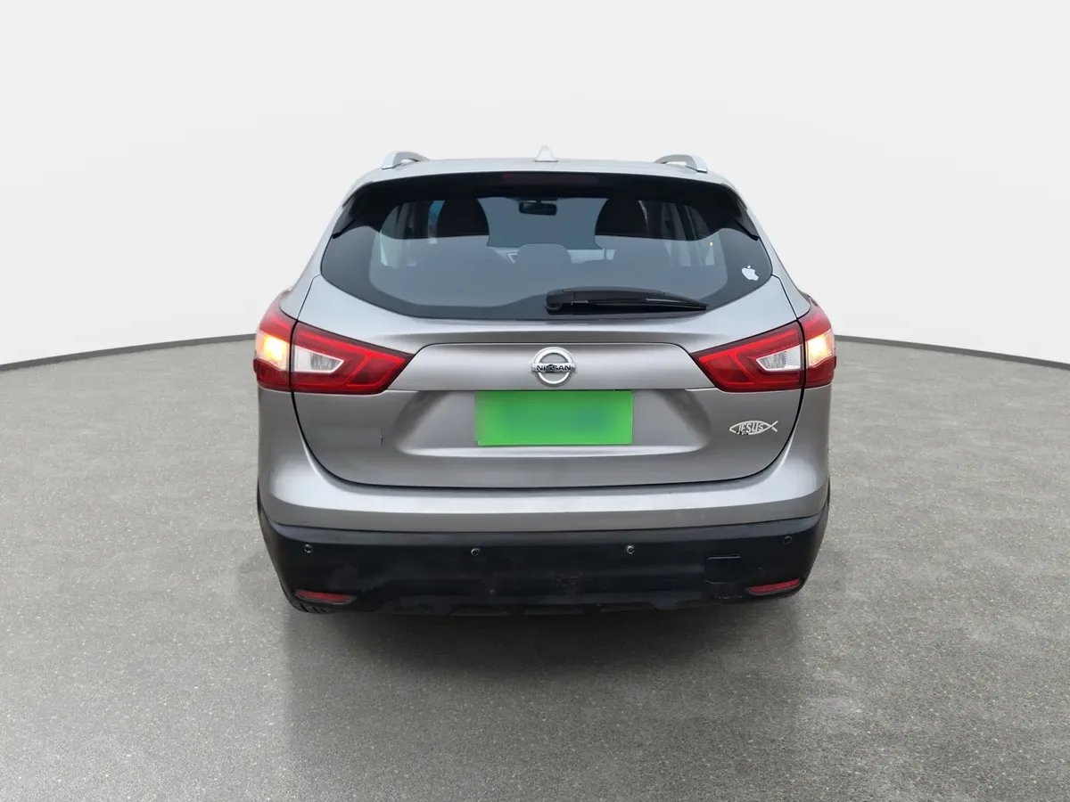 Nissan Qashqai 2.0 Advance 4x2 Mt 5p año 2015
