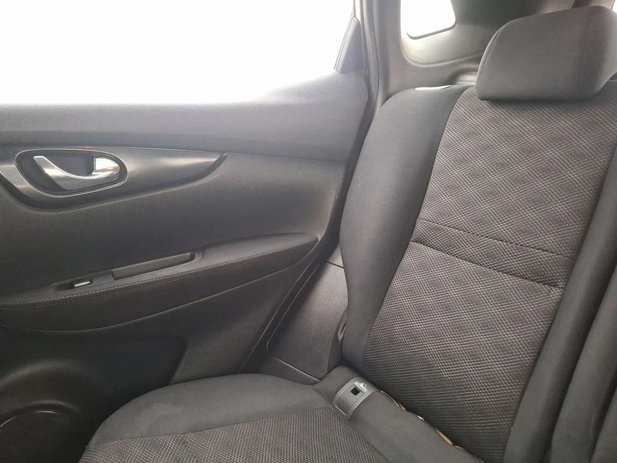 Nissan Qashqai 2.0 Advance 4x2 Mt 5p año 2015