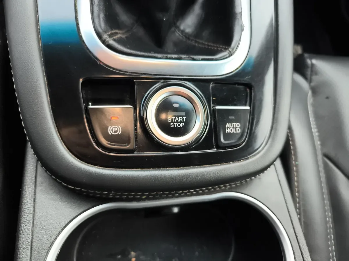 Jetour X70 1.5t Gls 4x2 Mt 5p año 2023