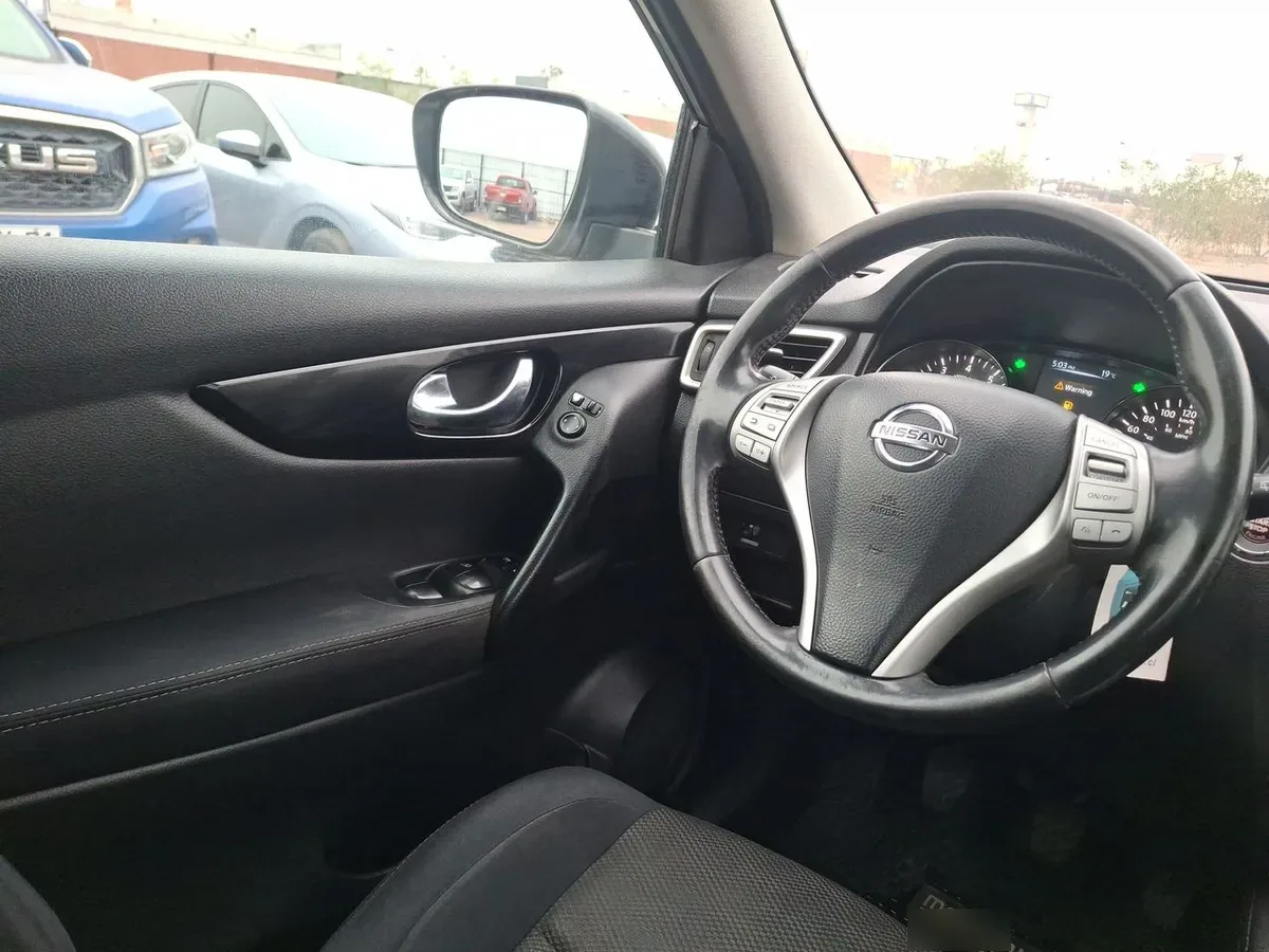 Nissan Qashqai 2.0 Advance 4x2 Mt 5p año 2015