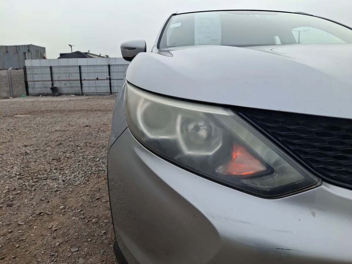 Nissan Qashqai 2.0 Advance 4x2 Mt 5p año 2015