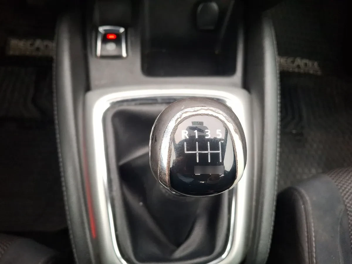 Nissan Qashqai 2.0 Advance 4x2 Mt 5p año 2015