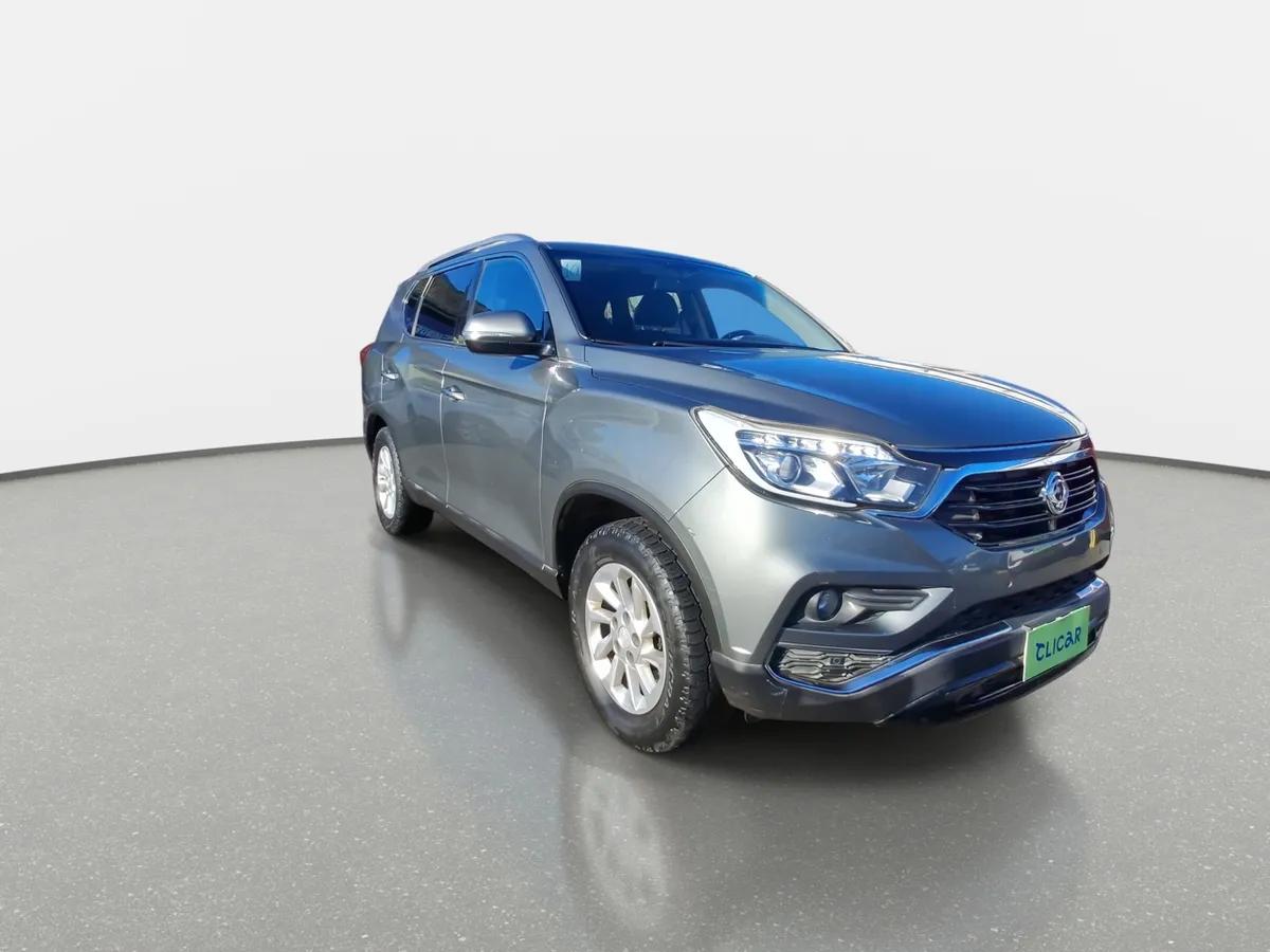 Ssangyong Rexton 2.2 Diesel 4x2 Mt 5p año 2019